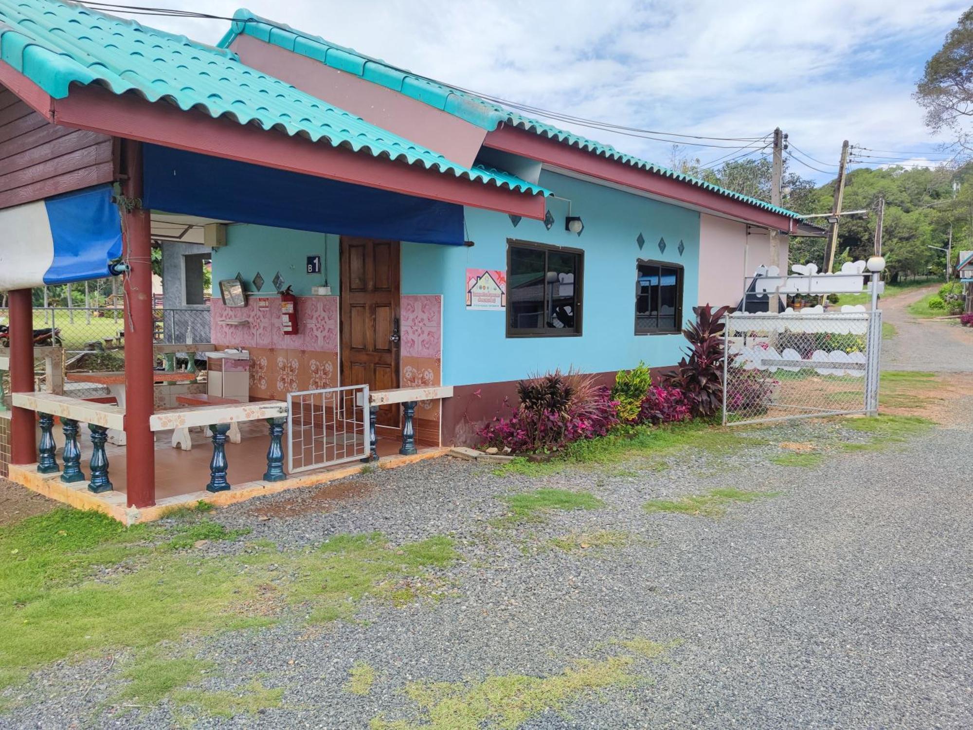 Chattong Resort Трат Екстер'єр фото
