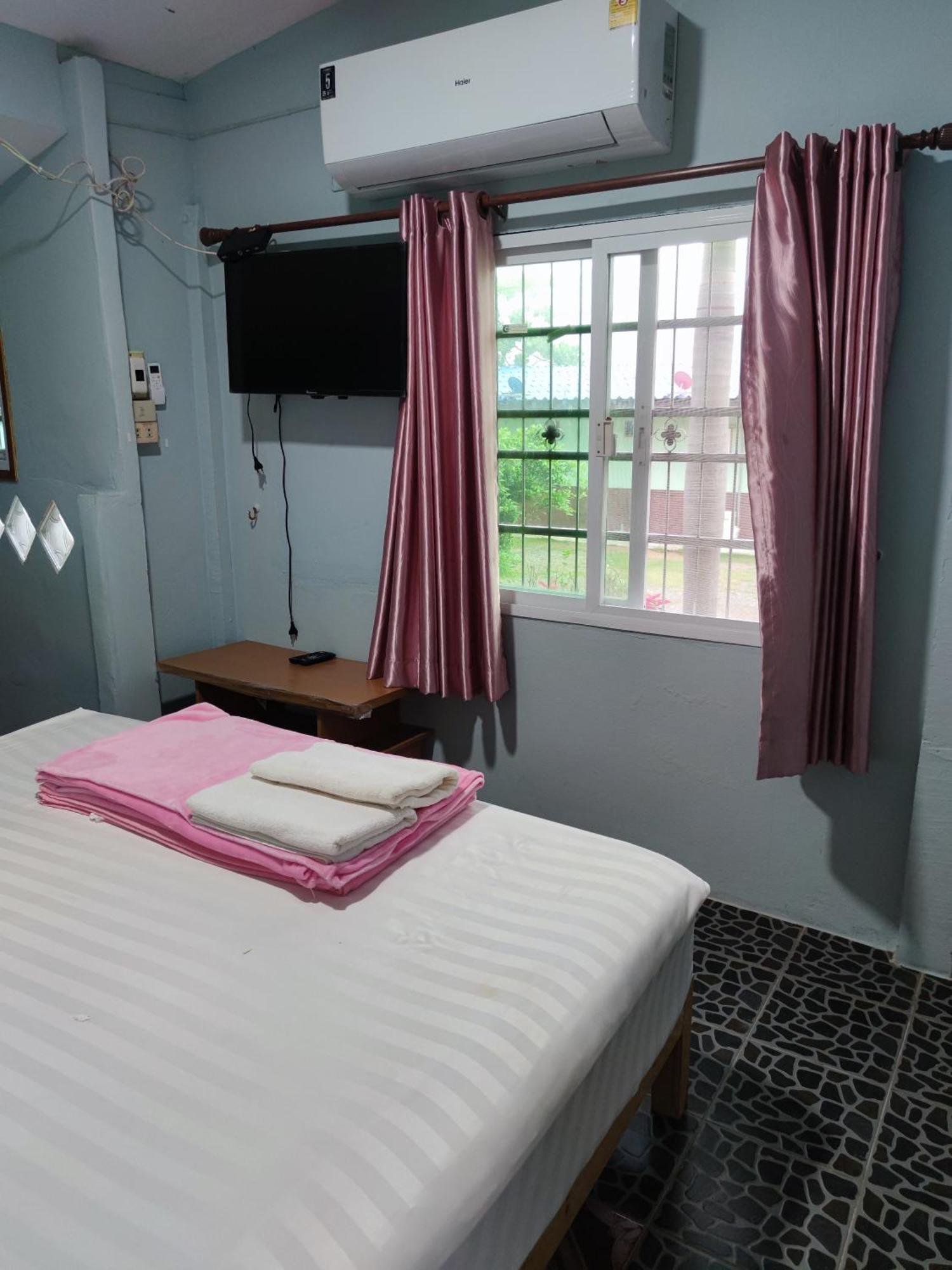 Chattong Resort Трат Екстер'єр фото